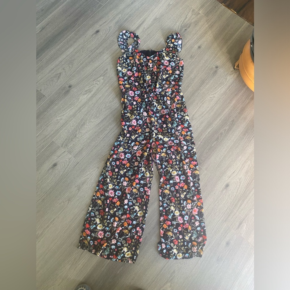 Womens Loft Floral knitted jumpsuit size 8 zip up